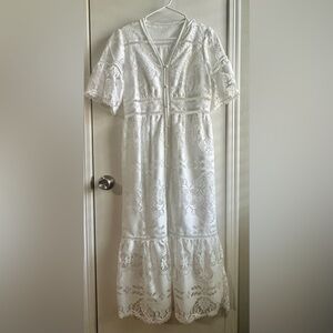 Elegant White Lace Dress